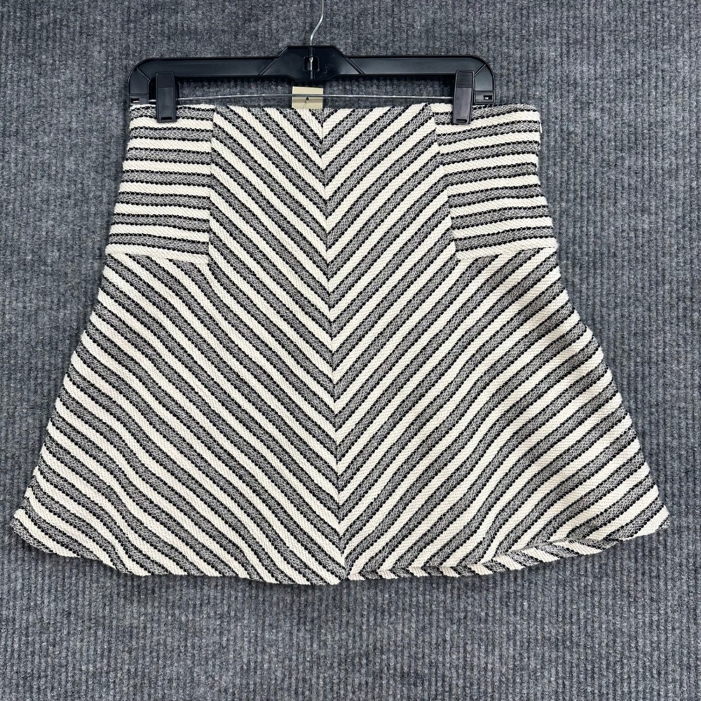 Ann Taylor Loft Mini Skirt Women MP Black White New Chevron Stripe A-Line